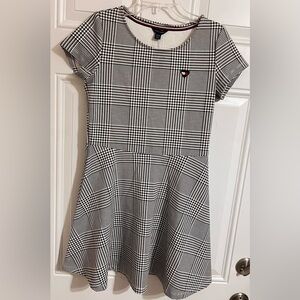 NWT Tommy Hilfiger Girls 12-14 Dress Houndstooth White Fit Flare Moonless Night‎